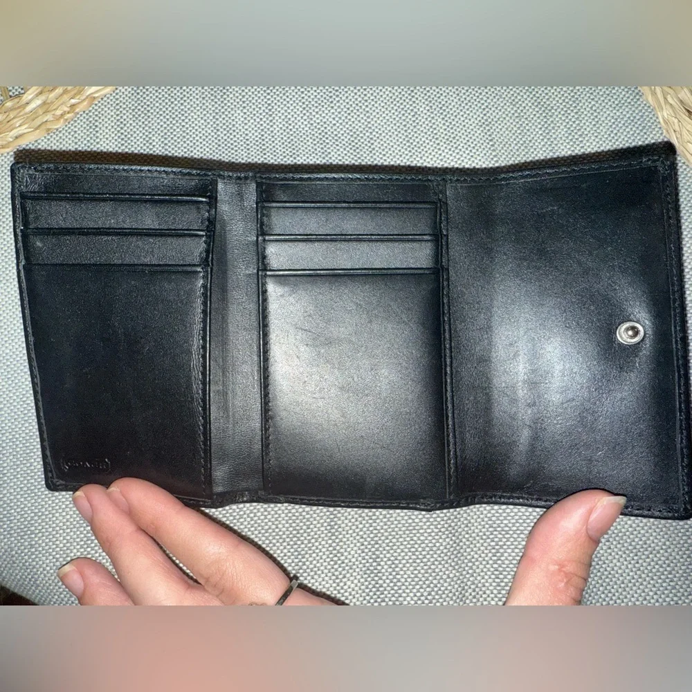 Coach Black Signature Canvas Wallet - Picture 3 of 8